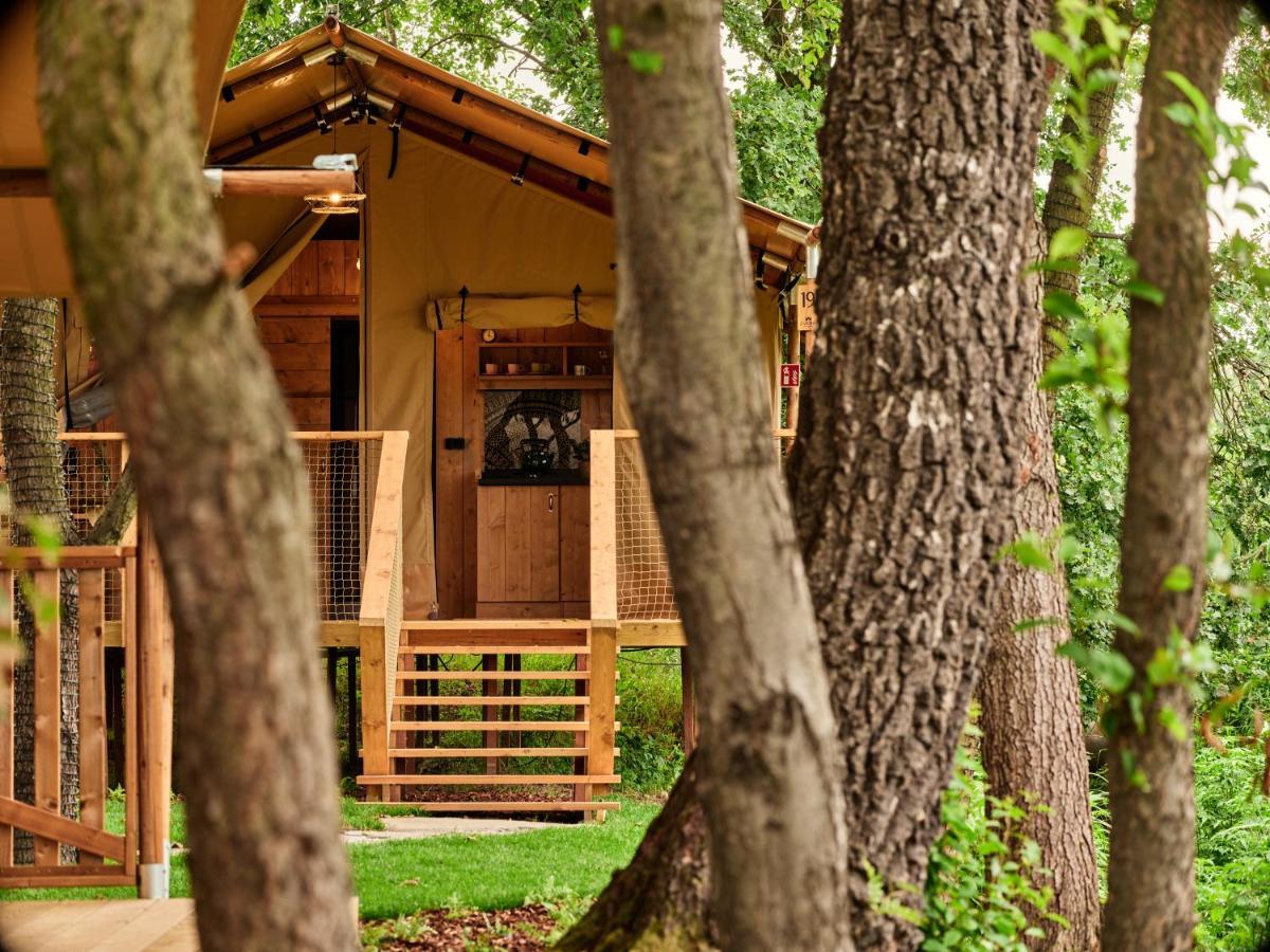 Zatoria Luxury Glamping Zator Hotel ภายนอก รูปภาพ