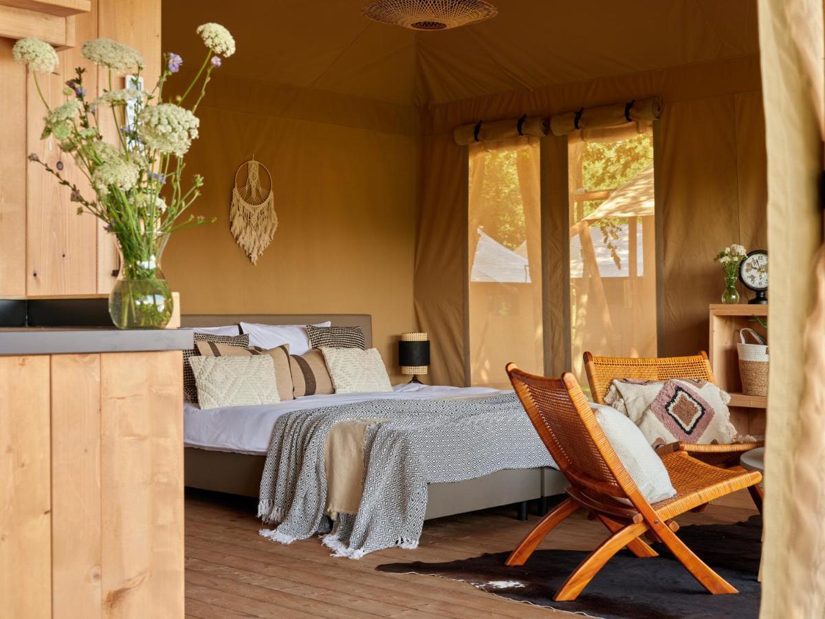 Zatoria Luxury Glamping Zator Hotel ภายนอก รูปภาพ