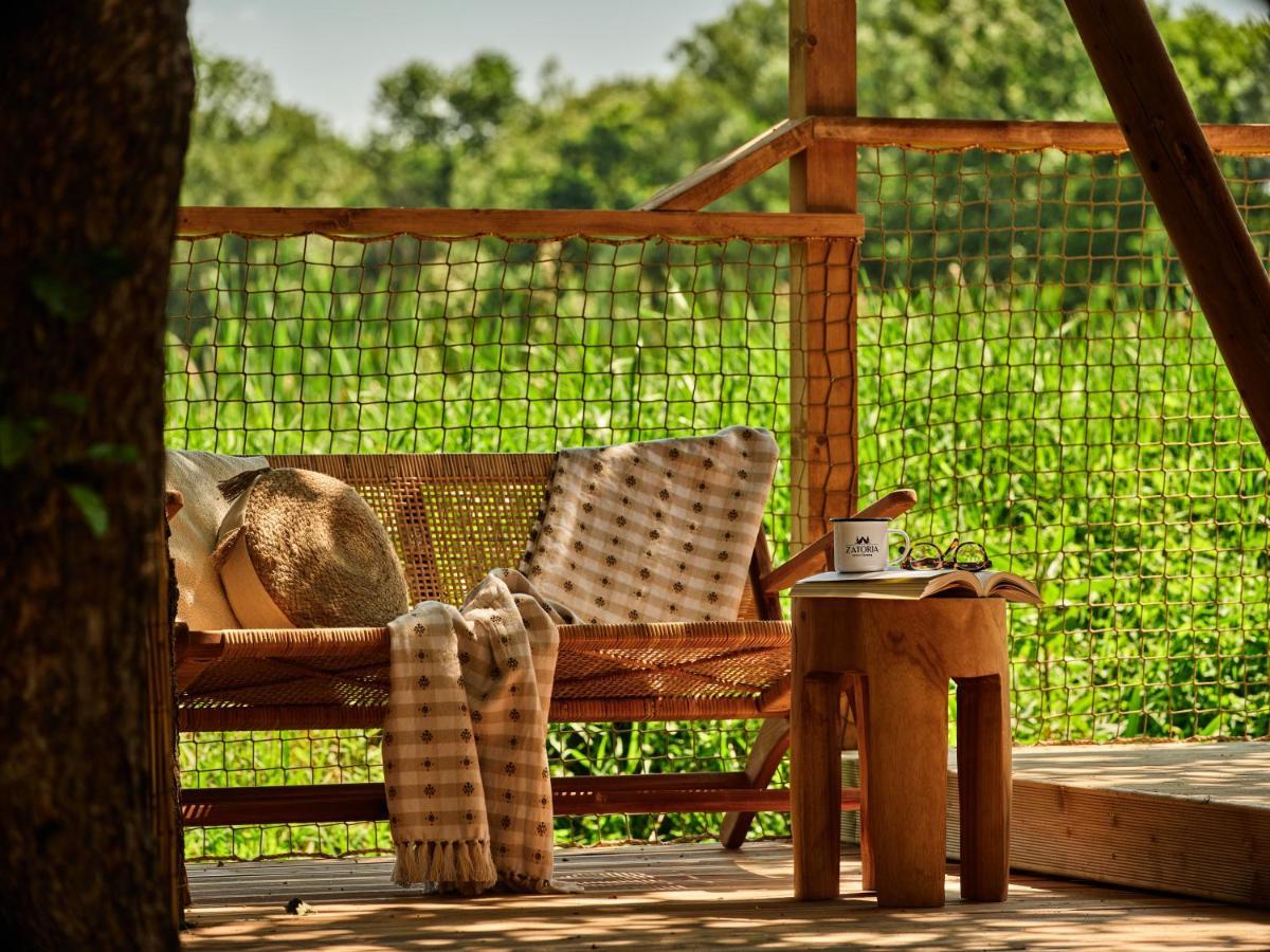 Zatoria Luxury Glamping Zator Hotel ภายนอก รูปภาพ