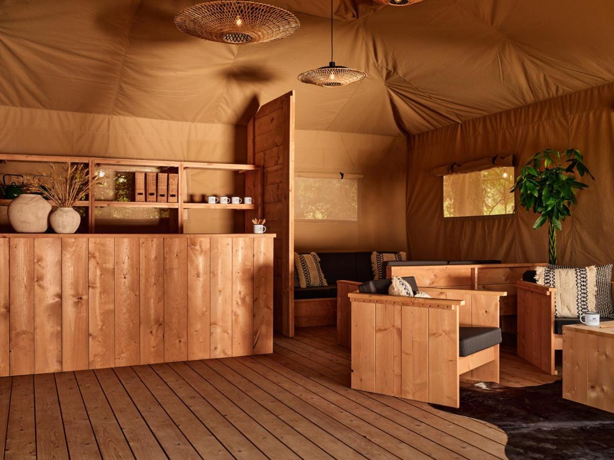 Zatoria Luxury Glamping Zator Hotel ภายนอก รูปภาพ