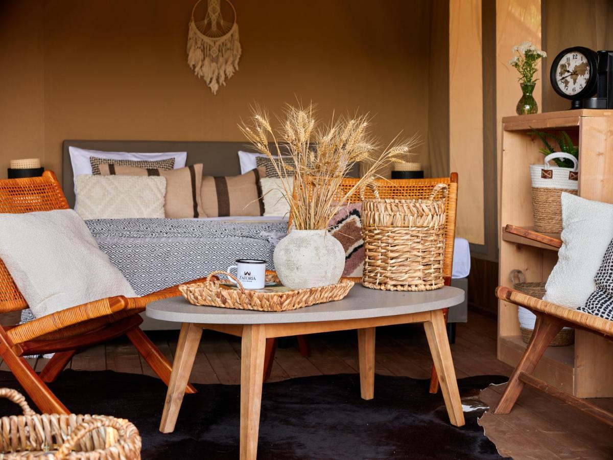 Zatoria Luxury Glamping Zator Hotel ภายนอก รูปภาพ