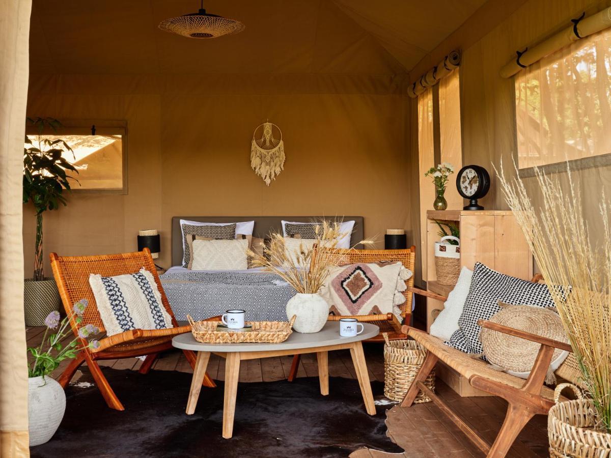 Zatoria Luxury Glamping Zator Hotel ภายนอก รูปภาพ