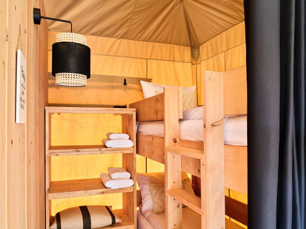 Zatoria Luxury Glamping Zator Hotel ภายนอก รูปภาพ