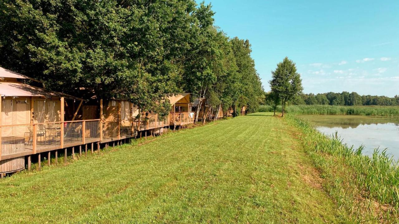 Zatoria Luxury Glamping Zator Hotel ภายนอก รูปภาพ